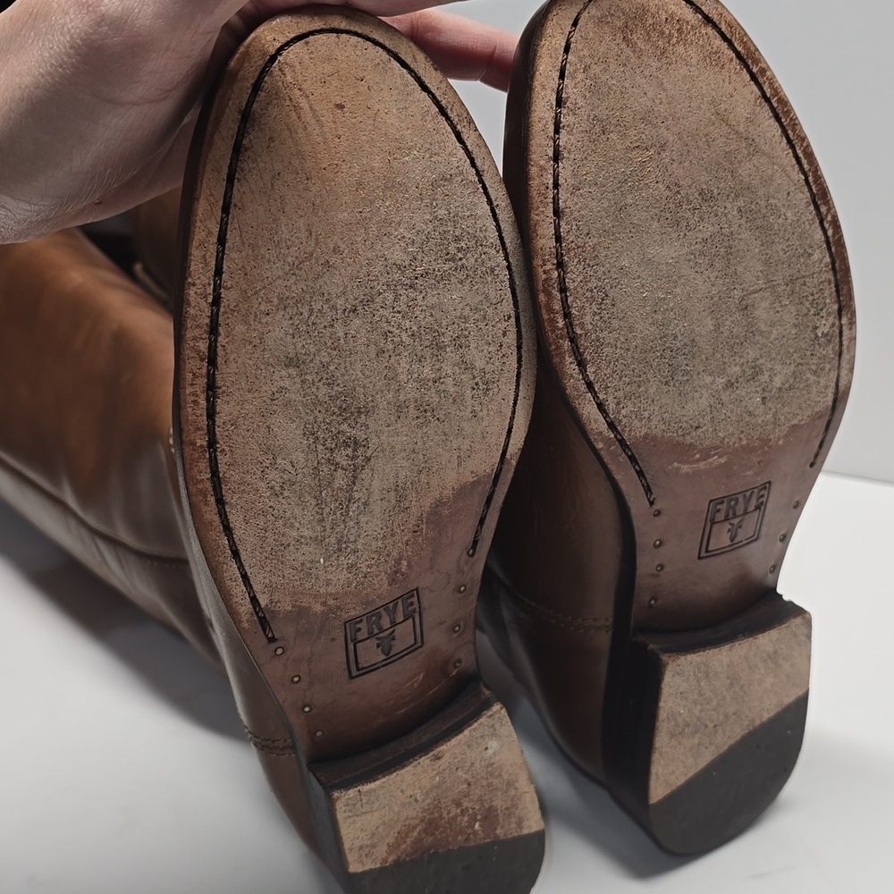 {Frye} Melissa Button Riding Tall Cognac Brown Leather - Size 6B - Picture 12 of 15